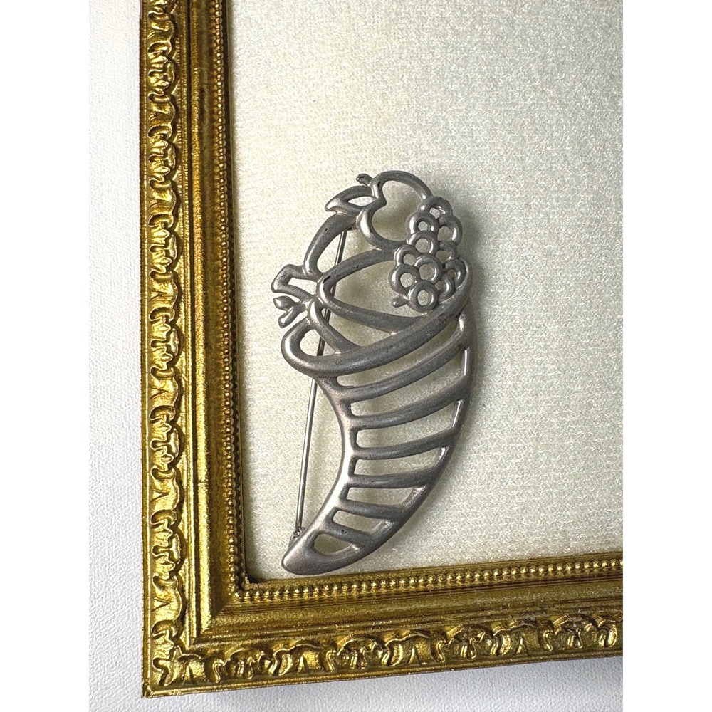Vintage Silver Tone Cornucopia Brooch Horn of Plenty Harvest Thanksgiving Pin